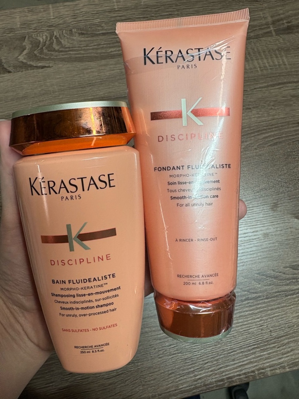 Kerastase Discipline Smooth-In-Motion Shampoo & Conditioner - Peach